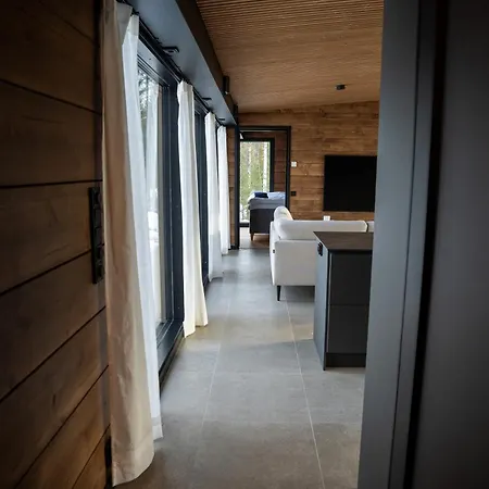 Reki - Luxury With Jacuzzi, Syoete *